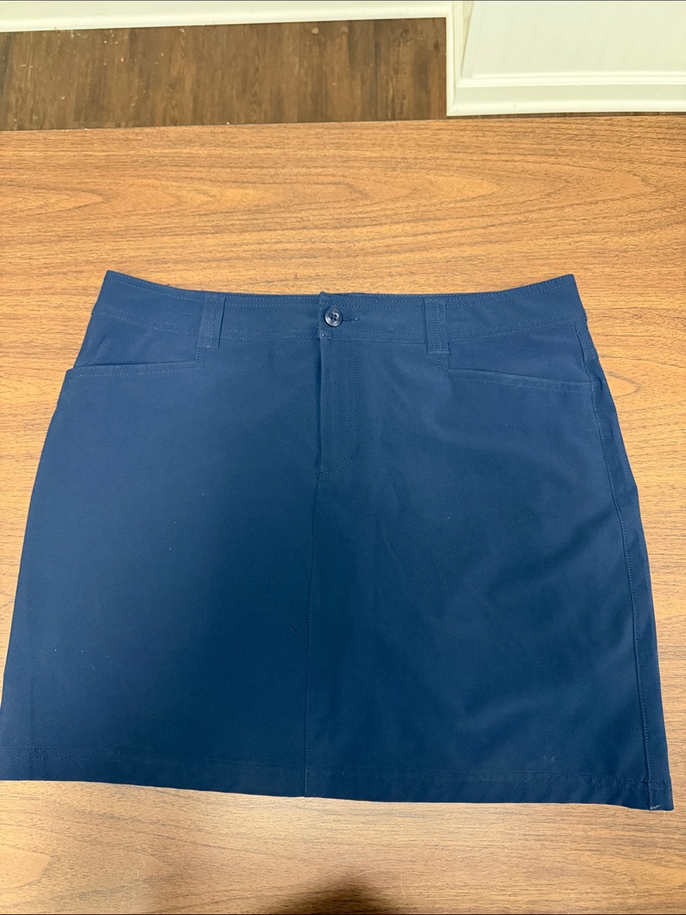 Eddie Bauer Navy Stretch Skort